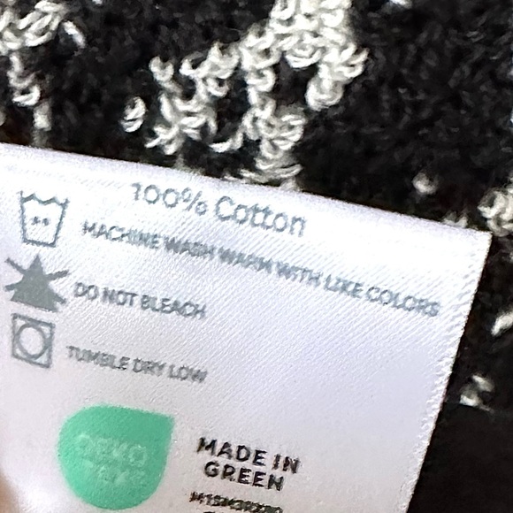 Loft by Loftex 2 Pc Bath Towels Set Black & Light Gray Modern Print SUSTAINABLE - Picture 6 of 7